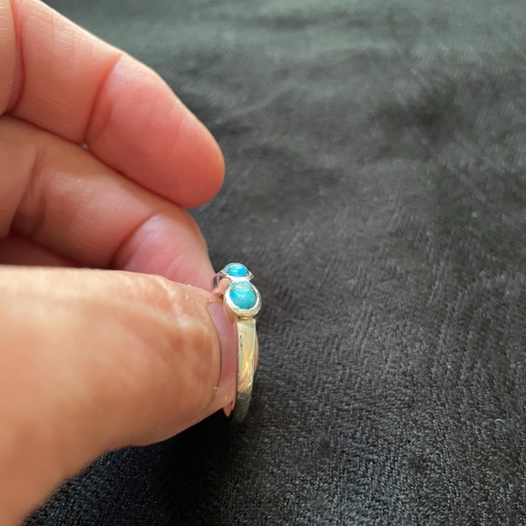 Grace & Heart "Trois" Ring - Picture 2 of 3